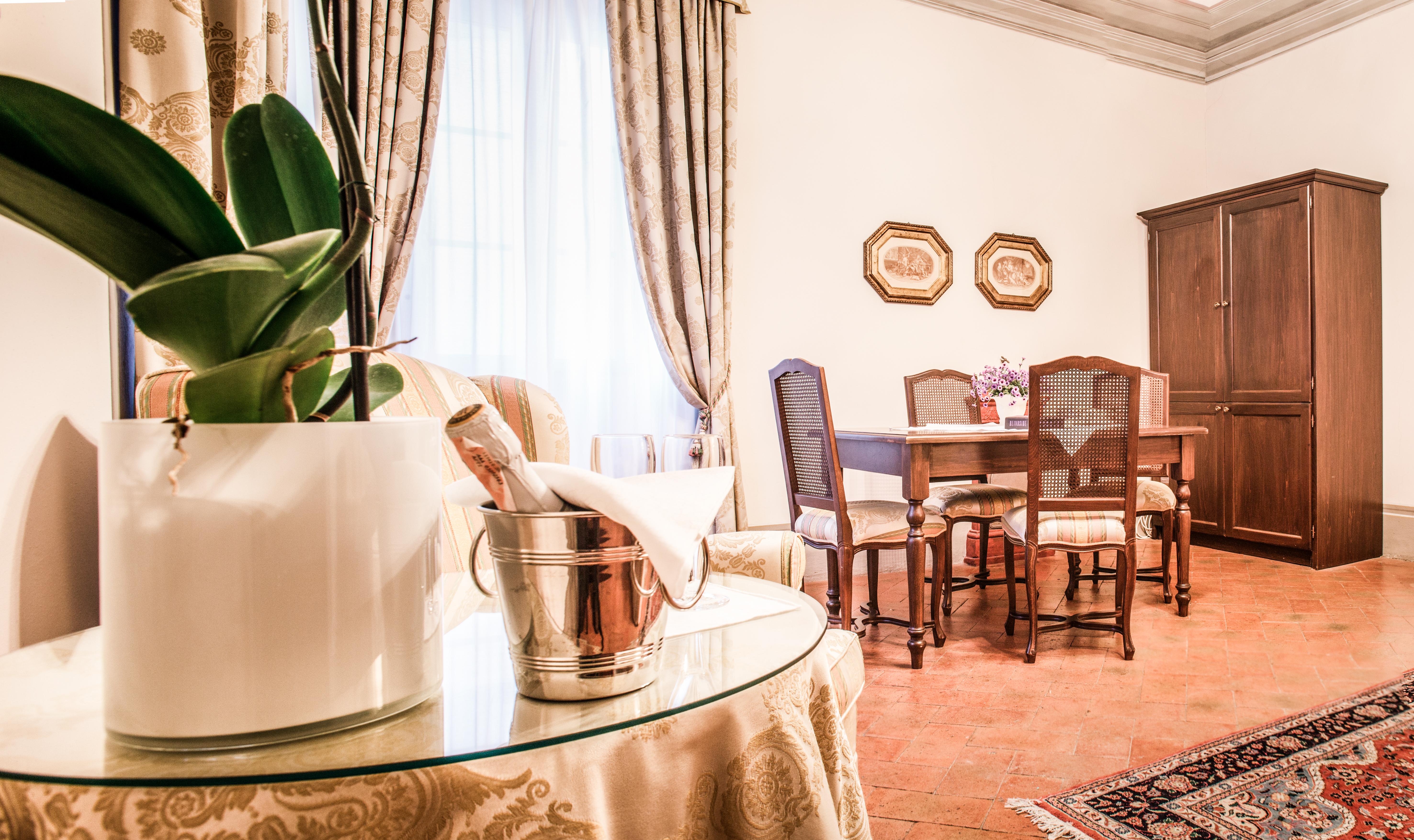 Palazzo Leopoldo Dimora Storica & Spa Radda in Chianti Bagian luar foto